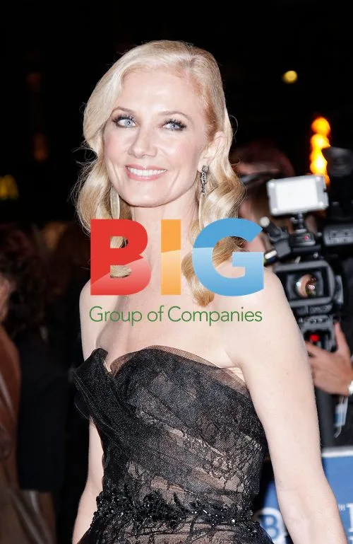 Joely Richardson at 'Anonymous' Premiere