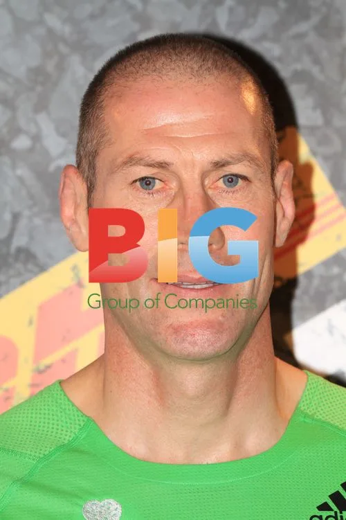 Stars Arrive for DHL First Nation Home for Sport Relief 2012