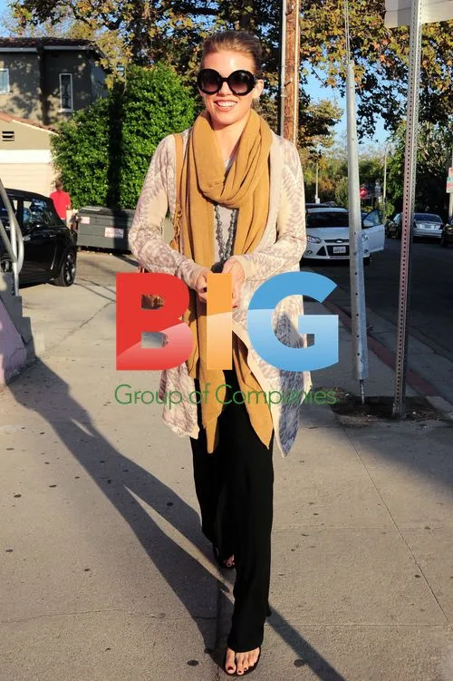 AnnaLynne McCord Goes Halloween Costume Shopping