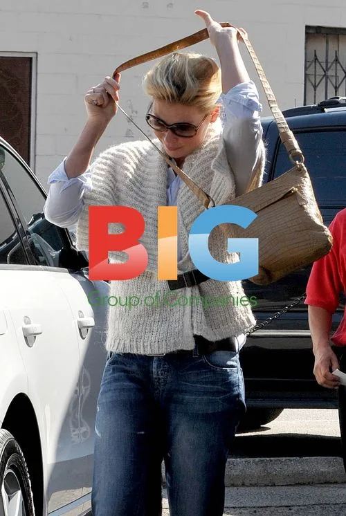 Katherine Heigl & Josh Kelley Lunch in LA