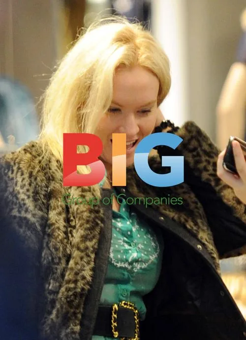 X Factor Contestants Shopping