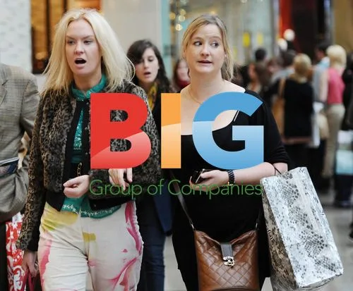 X Factor Contestants Shop at Westfield