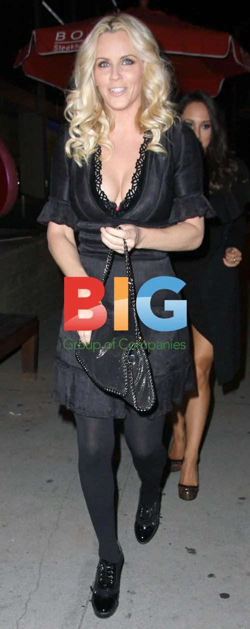Jenny McCarthy Dines at BOA Steakhouse