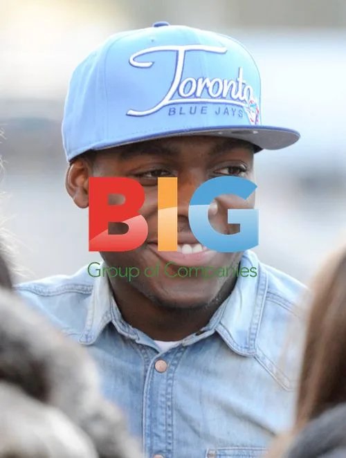 X Factor Contestants Arrive for Rehearsals