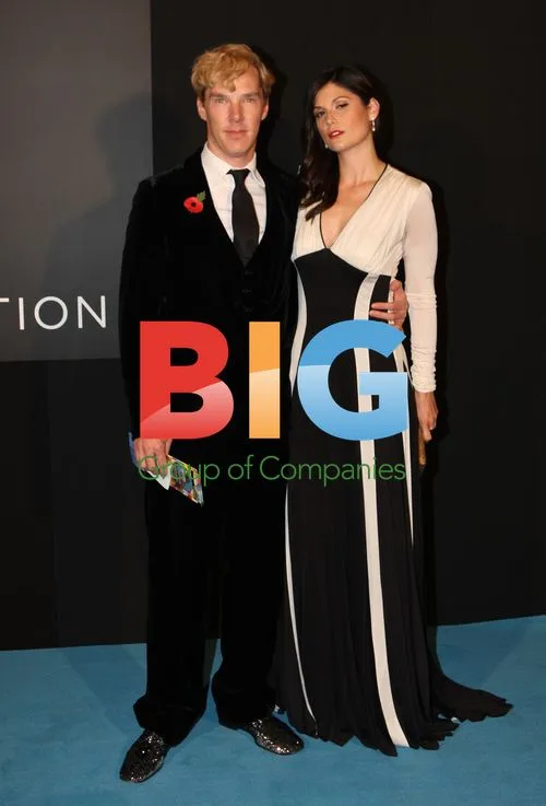 Benedict Cumberbatch with girlfriend at Elton John Aids Foundation event