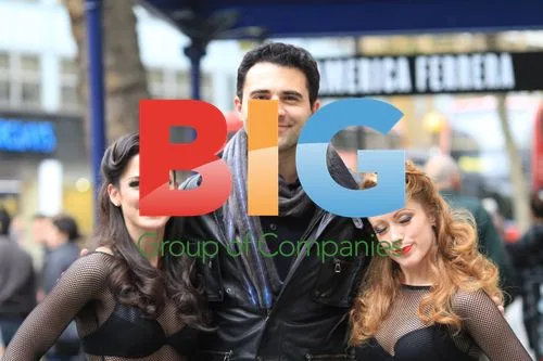 Darius Danesh and America Ferrera at Chicago Photocall