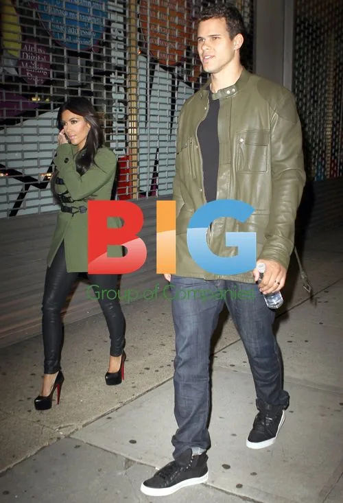 Kim Kardashian and Kris Humphries take a stroll in NYC