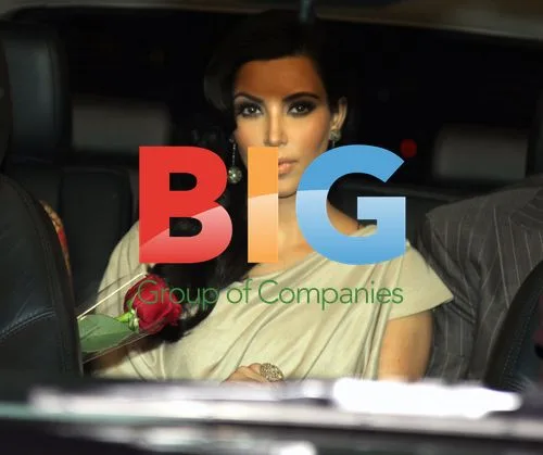 Kim Kardashian Leaves Hotel for NYC Event