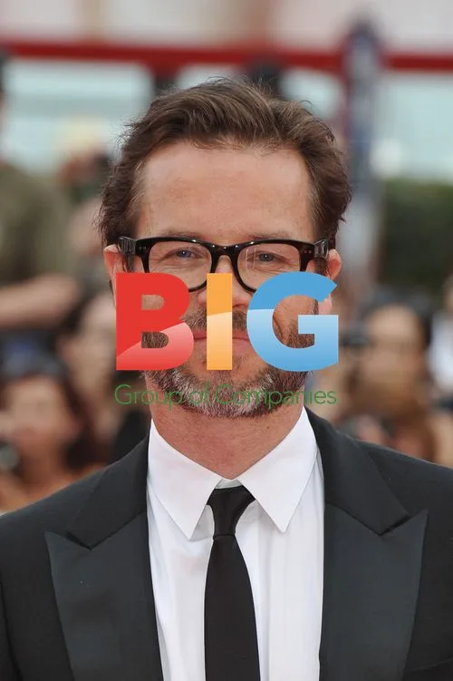 Guy Pearce at Mildred Pierce Premiere