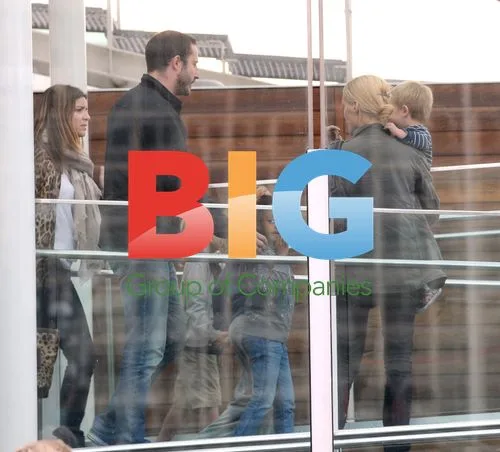 Brad Pitt and Angelina Jolie's Children on London Eye