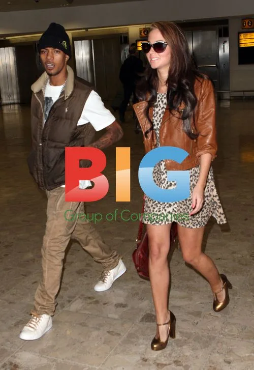 N-Dubz Couple Arrive at Airport