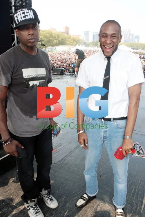 Talib Kweli and Mos Def perform at Rock The Bells