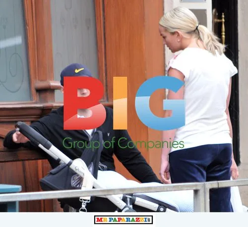 Jennifer Ellison and Husband Arguing Outside Glasgow Theatre