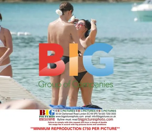 Jessie Wallace on Caribbean Vacation
