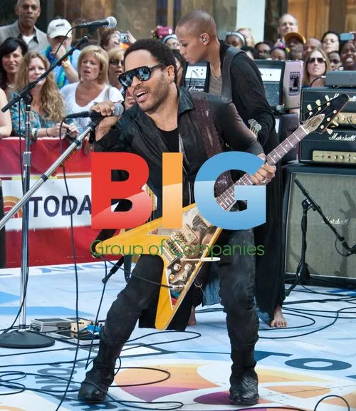 Lenny Kravitz Performing on 'Today' Show