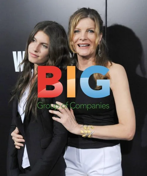 Actress Rene Russo and daughter Rose Gilroy at Warrior premiere