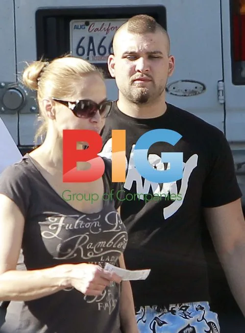 Weston Cage out with mother and trainer
