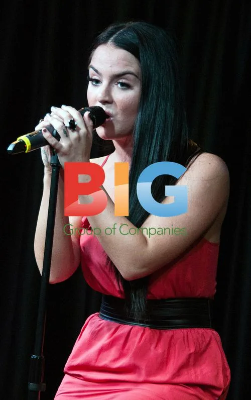 JoJo Levesque Performs in Philadelphia