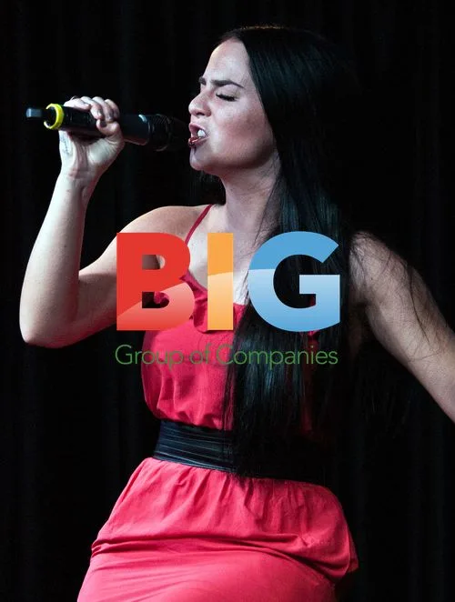 JoJo Levesque Performs in Philadelphia