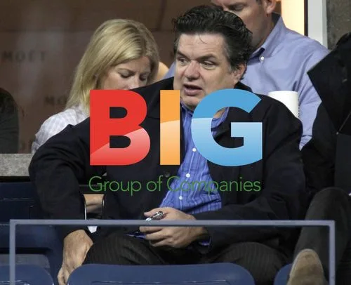 Oliver Platt at US Open Tennis Match