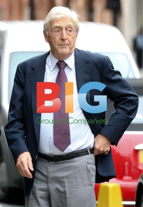 Michael Parkinson Enters Scotts Restaurant