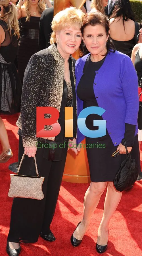 Debbie Reynolds and Carrie Fisher at 2011 Emmys