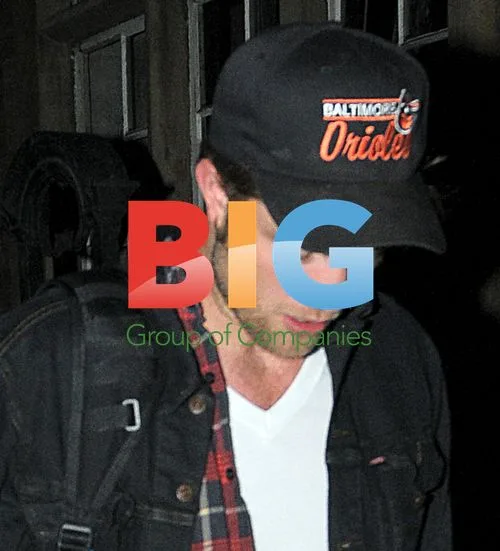 Robert Pattinson Spotted in London