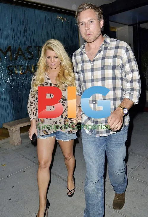 Jessica Simpson and Eric Johnson Dinner
