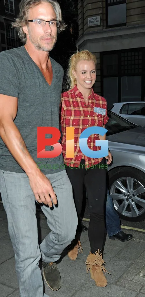 Britney Spears Arriving at Radio1
