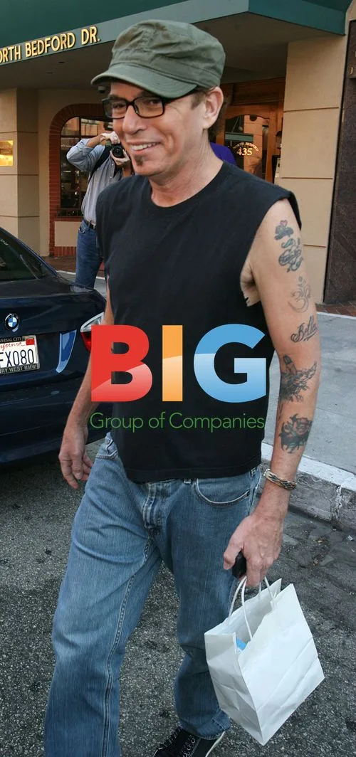 Billy Bob Thornton Shopping in Beverly Hills