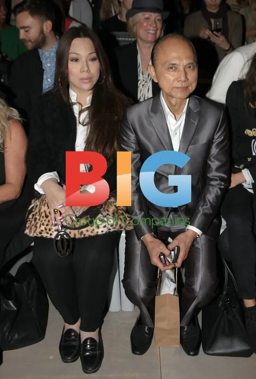 London Fashion Week: Paul Costelloe SS 2011