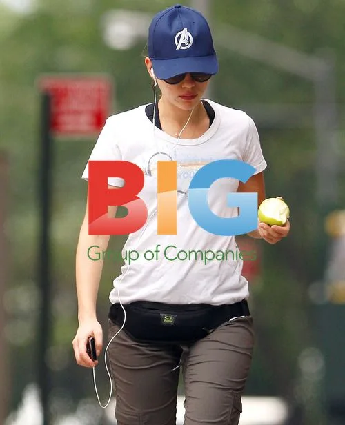 Scarlett Johansson Resumes Life in NYC