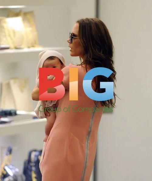 Victoria Beckham Arrives at Prada Store in NYC