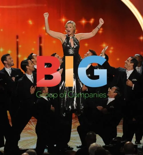Jane Lynch performs at 63rd Primetime Emmys