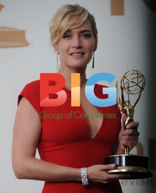 Kate Winslet Accepts Emmy