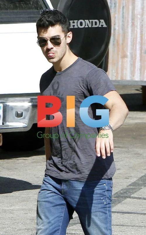 Joe Jonas Arrives at House Of Blues