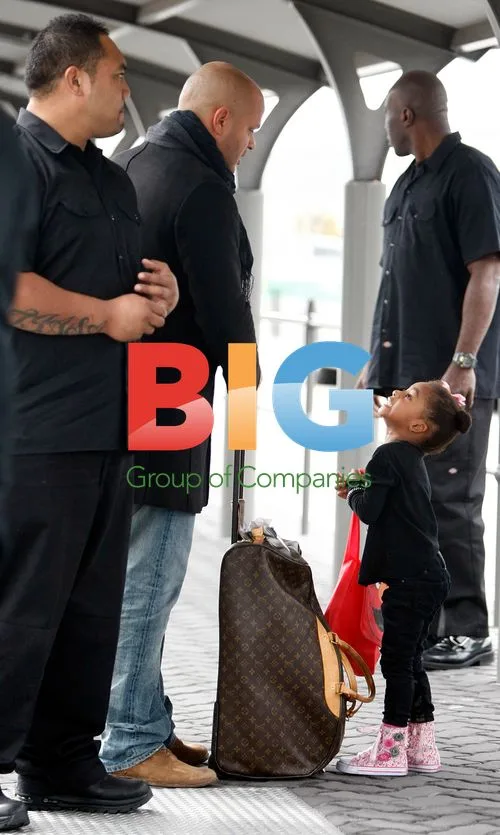 Mel B and Family Arrive in Perth