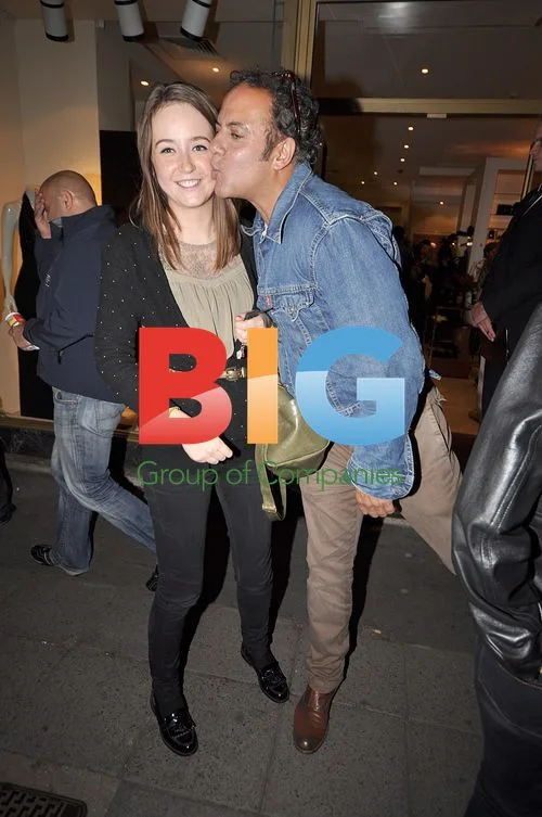 Coronation Street Actor Kisses Fan in London