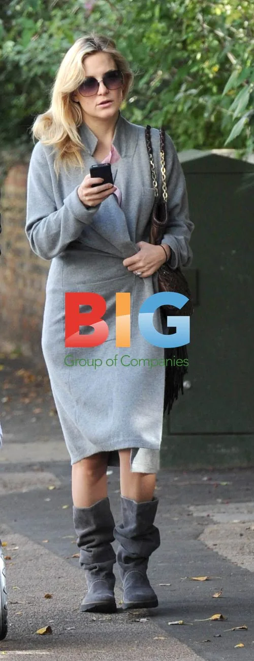 Kate Hudson and Matt Bellamy Out with Baby