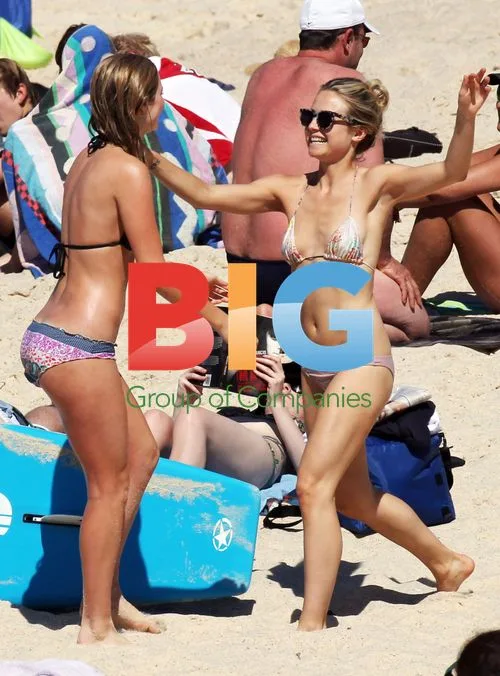 Samara Weaving & Tessa James at Bronte Beach