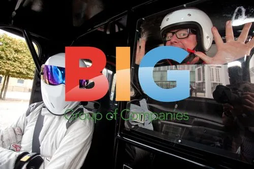 The Stig Drives Chris Evans in Black Cab