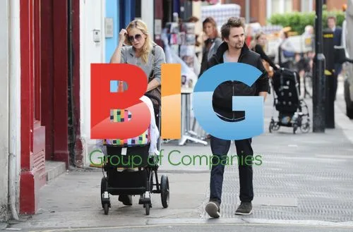 Kate Hudson and Matt Bellamy out with baby in London