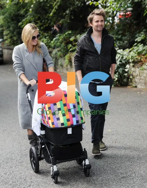 Kate Hudson and Matt Bellamy with baby in London