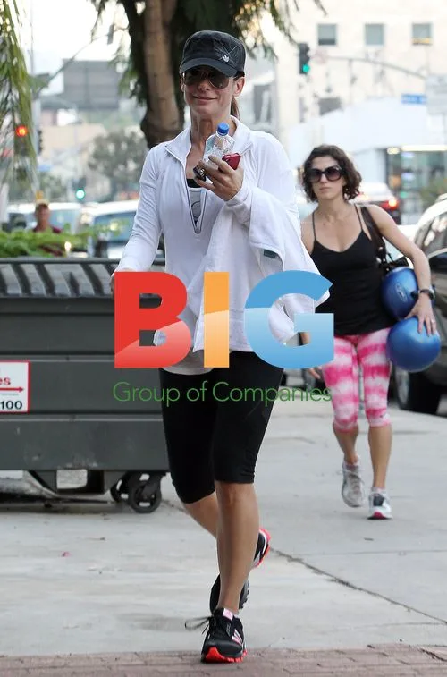 Sandra Bullock Heads to the Gym