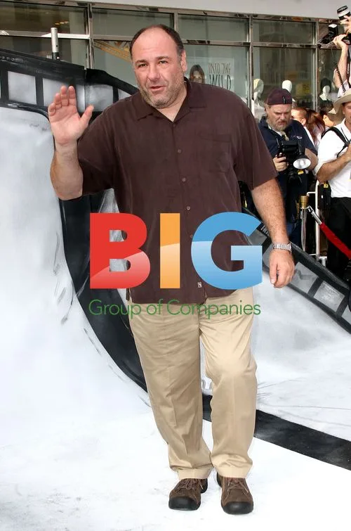 James Gandolfini at Cirque De Soleil IRIS Premiere