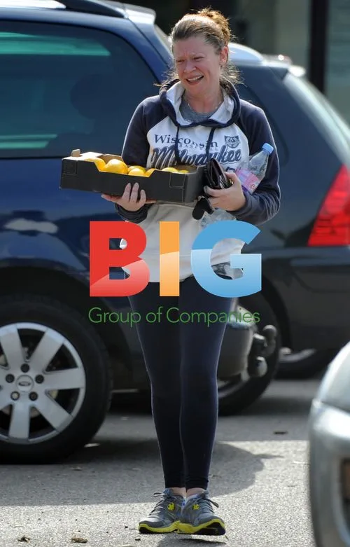 Hannah Waterman Leaves the Gym