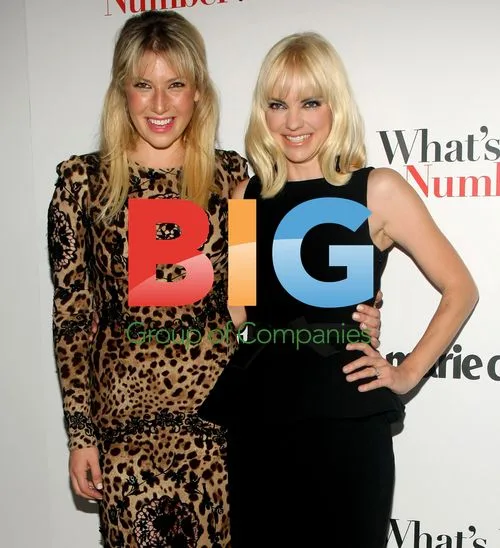 Ari Graynor and Anna Faris at "What's Your Number" Premiere