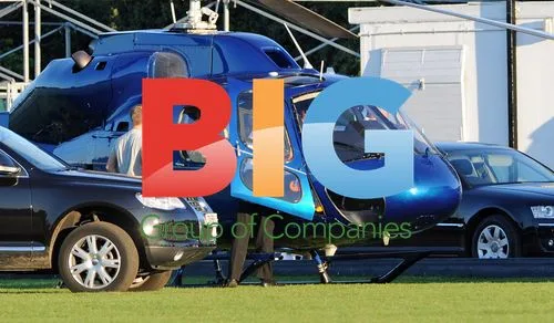 Brad Pitt Leaves by Helicopter
