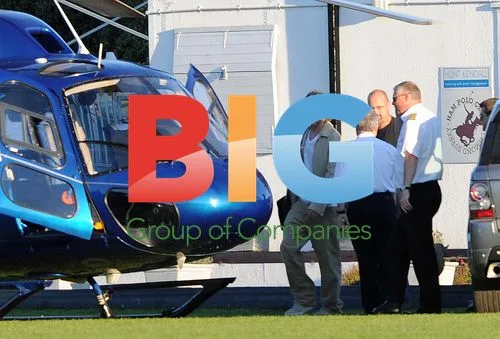 Brad Pitt Leaves by Helicopter