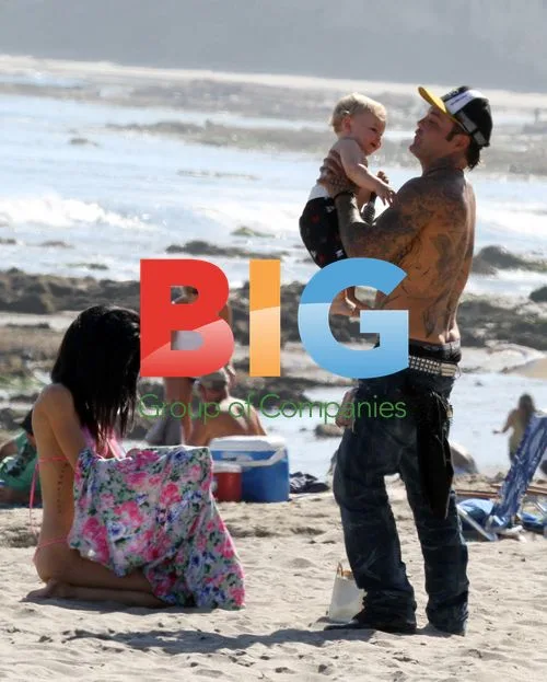Seth Brooks Binzer at the Beach with Family